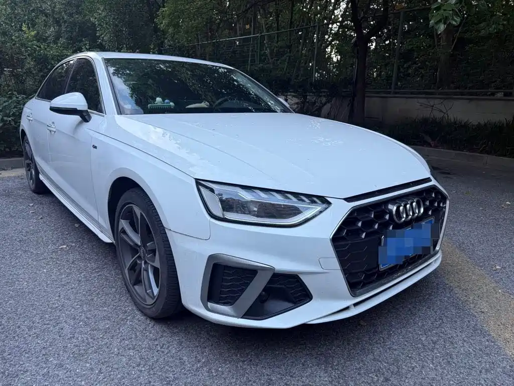 Audi A4L — миниатюра 2