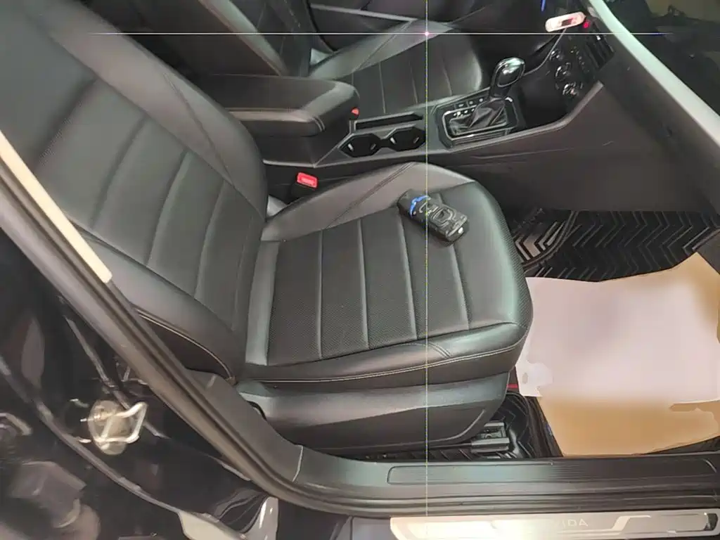 Volkswagen Lavida — миниатюра 25