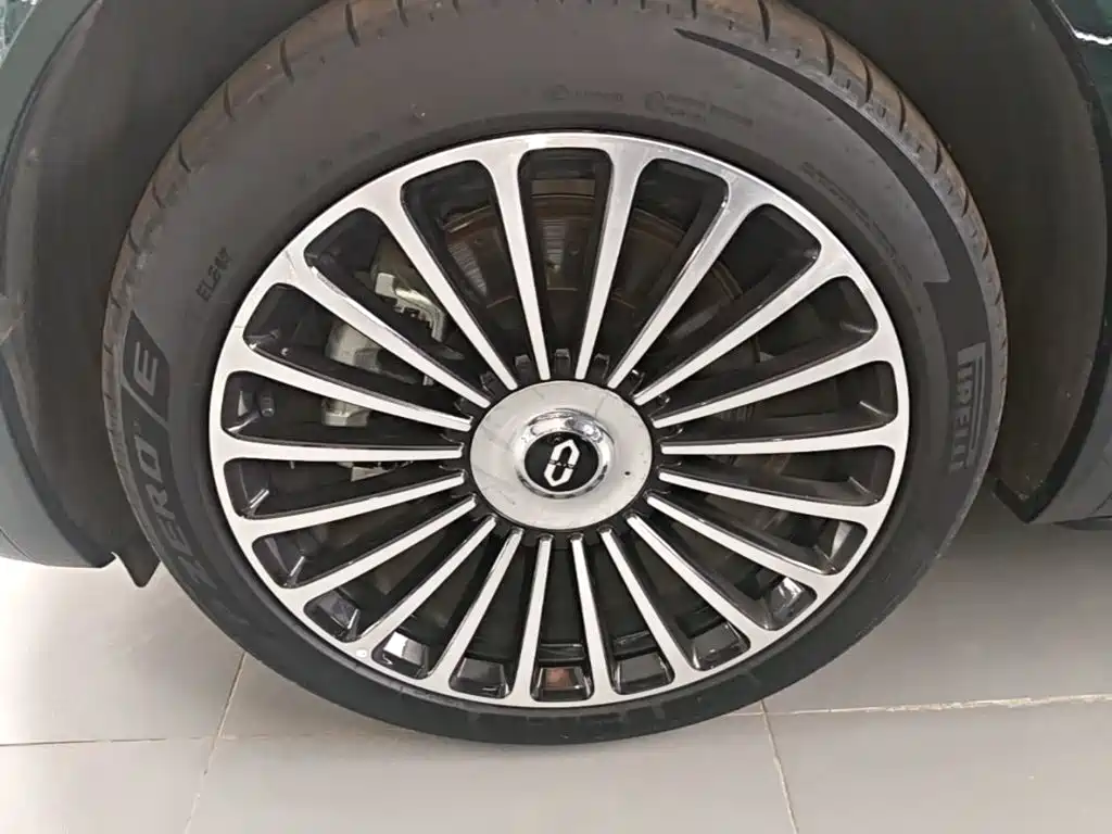 AITO AITO M8 — миниатюра 23