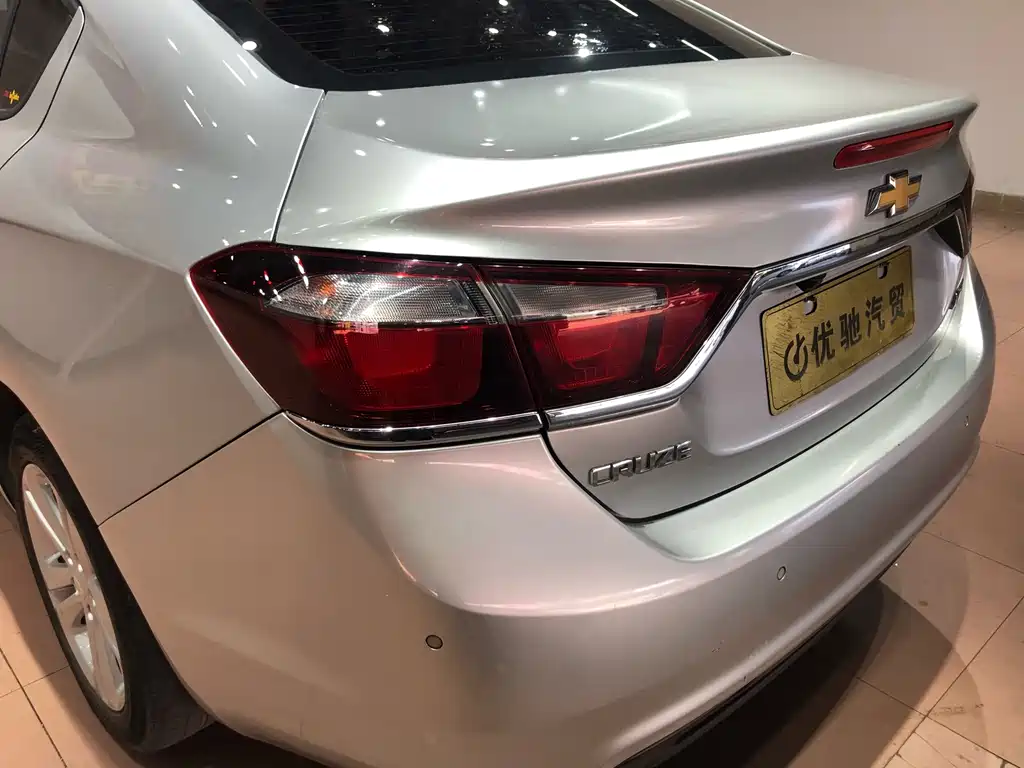 Chevrolet Cruze 2015 1.5L AT Luxury