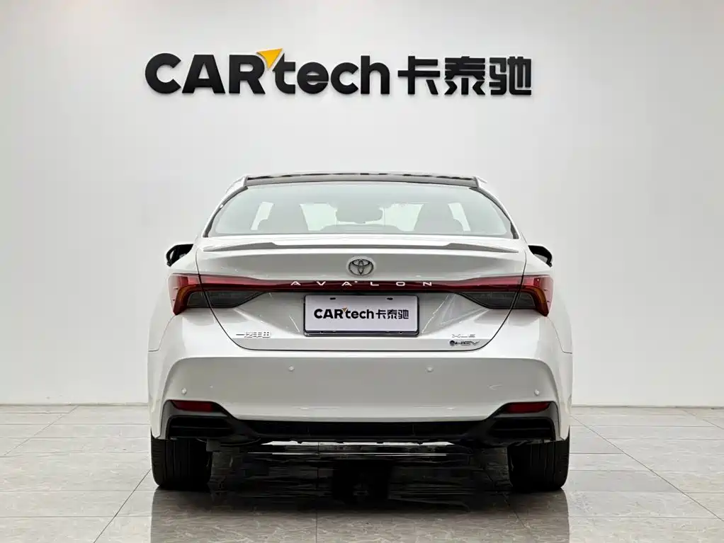 Toyota Avalon — миниатюра 4