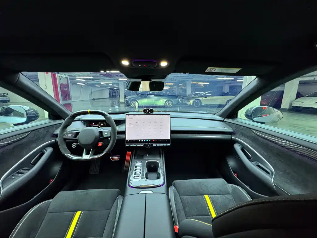 XIAOMI CAR XIAOMI SU7 ULTRA