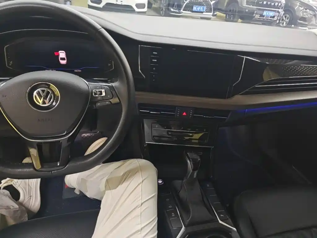 Volkswagen Passat — миниатюра 10