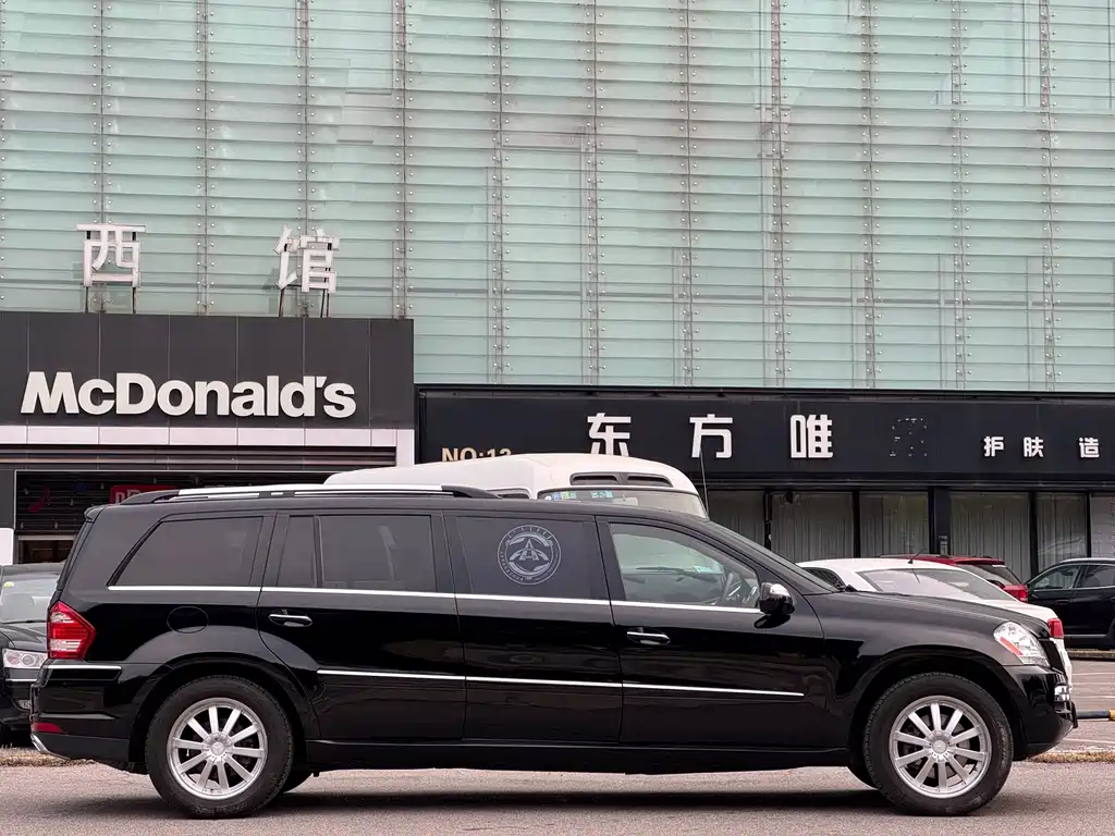 Mercedes-Benz GL 2011 GL 450 4MATIC Long Wheelbase