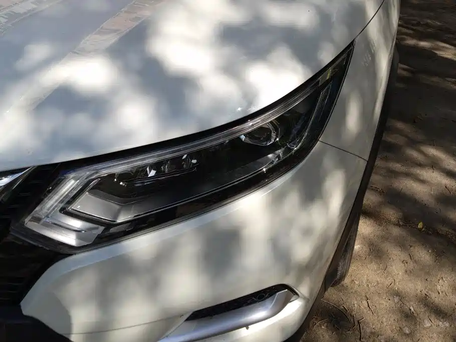 Nissan Qashqai — миниатюра 5