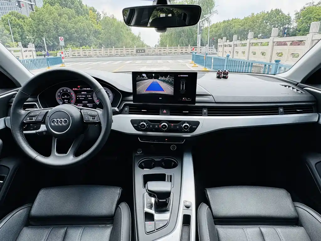 Audi A4L — миниатюра 10