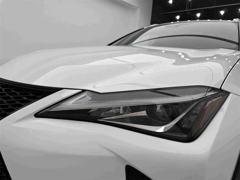 Lexus UX — миниатюра 28