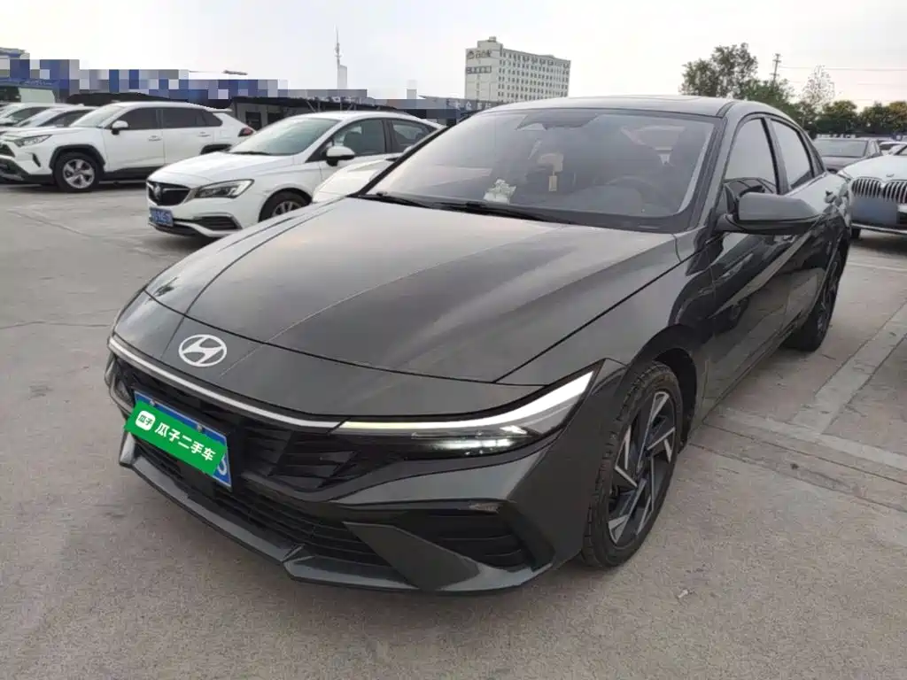 Hyundai Elantra — миниатюра 2