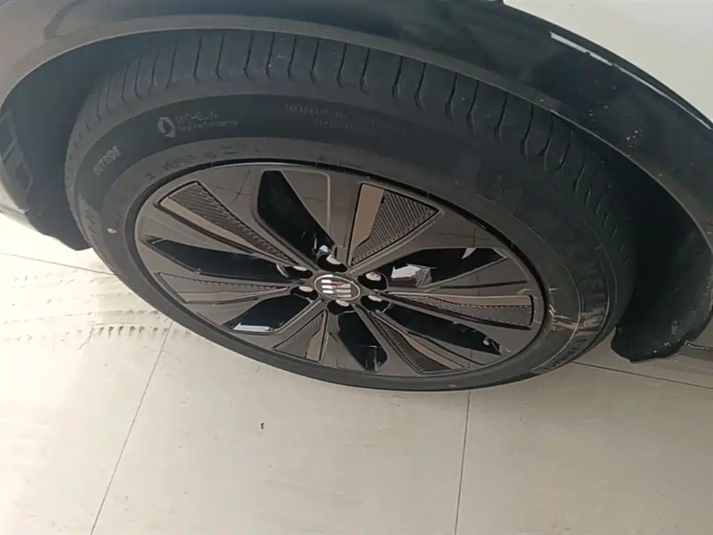 Buick E4 — миниатюра 23