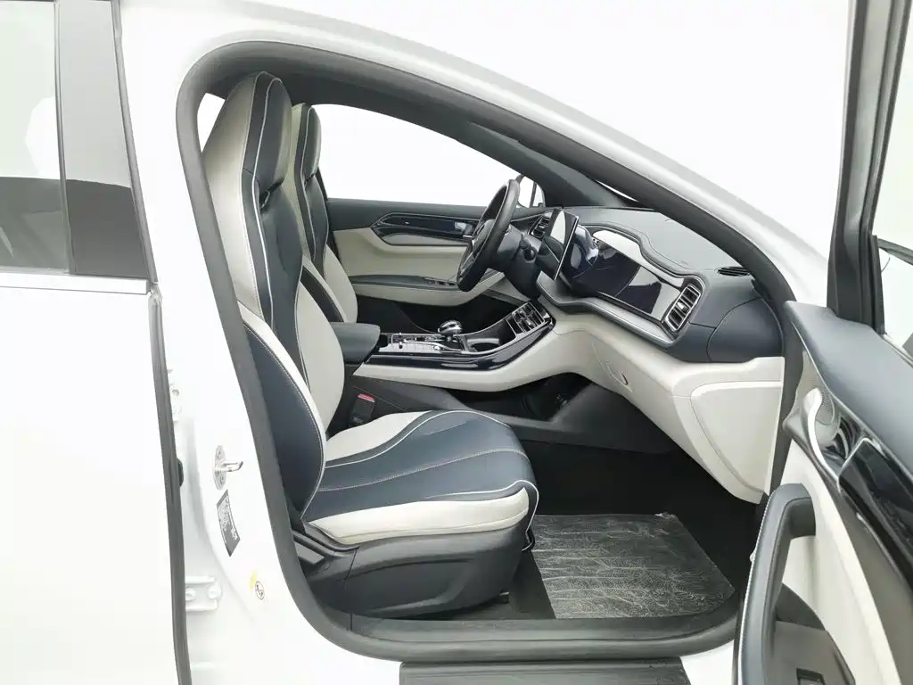 BYD Qin PLUS — миниатюра 23