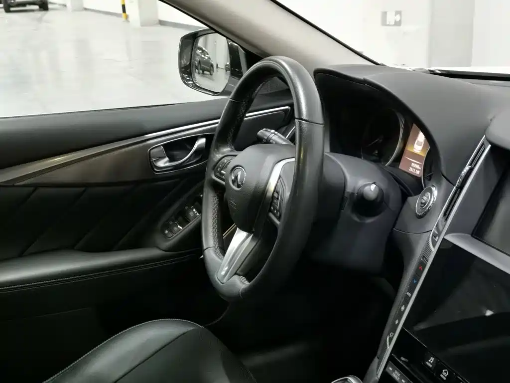Infiniti Q50L — миниатюра 22