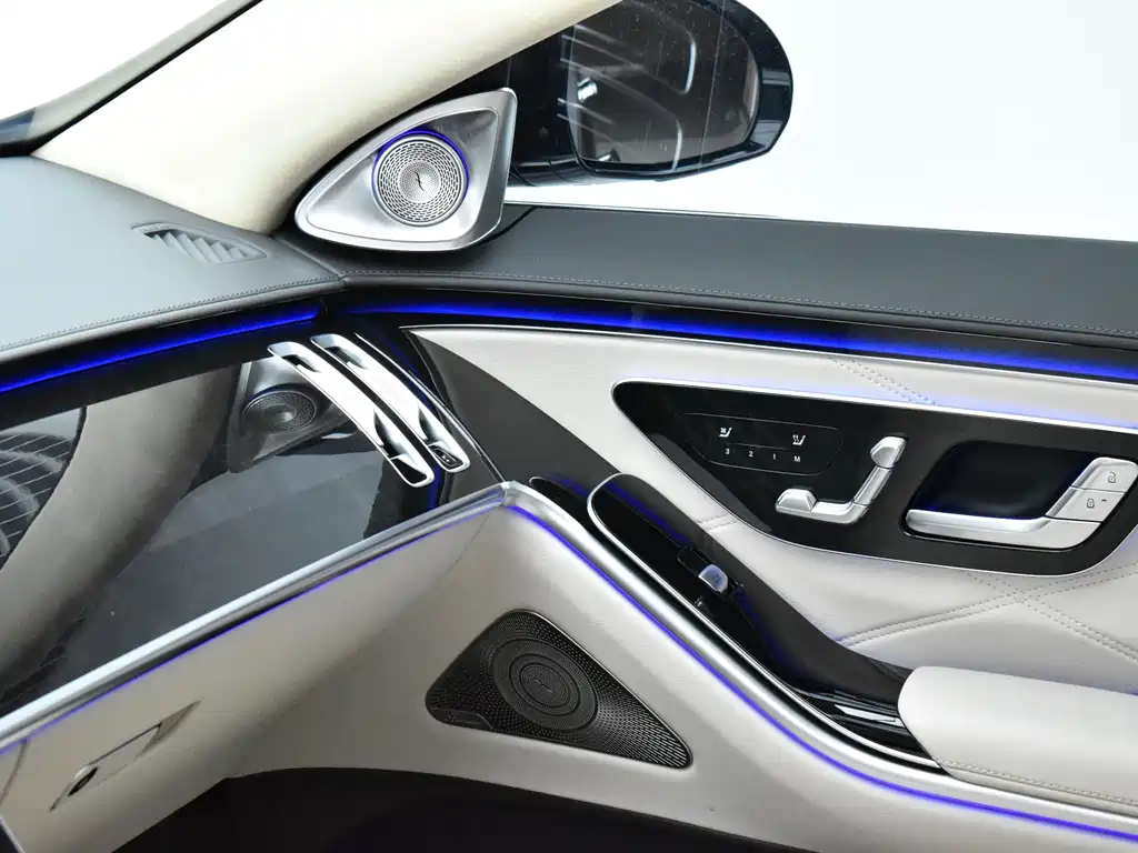 Mercedes-Benz S-Class — миниатюра 14