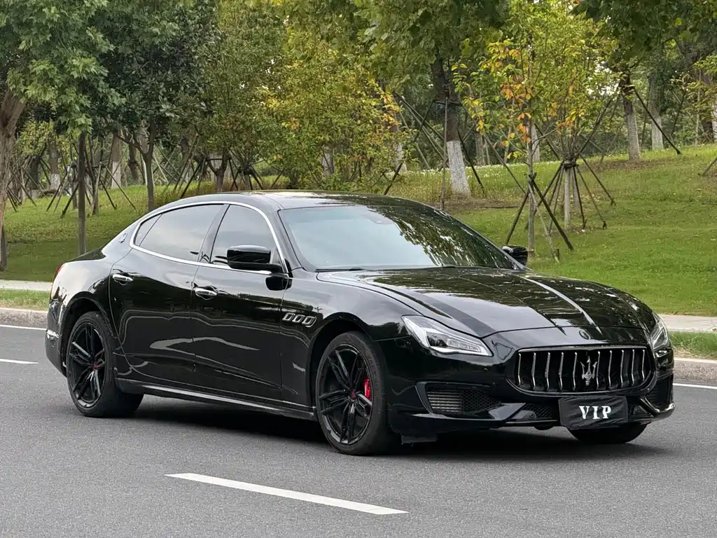 Maserati Quattroporte — миниатюра 3