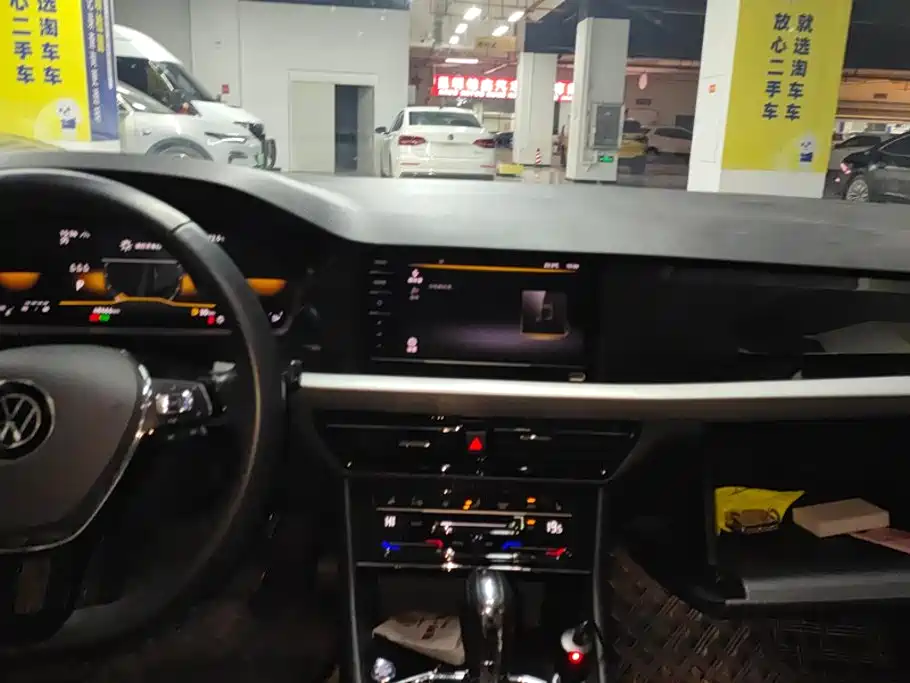 Volkswagen Lavida — миниатюра 13