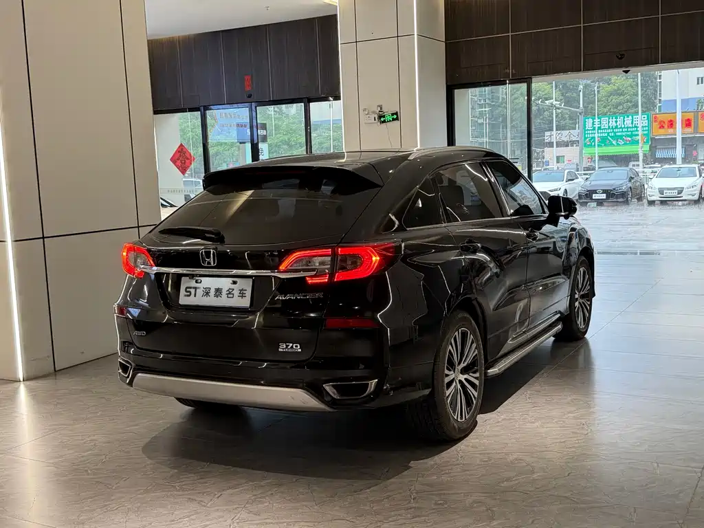 Honda Avancier — миниатюра 4