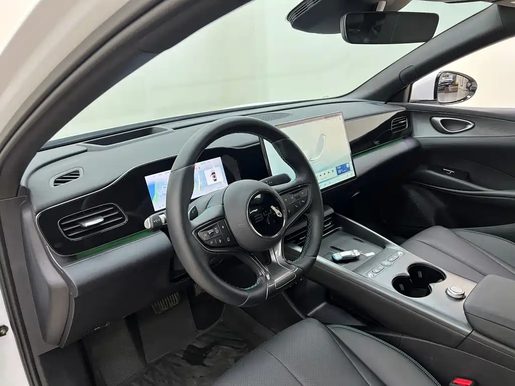 BYD Seal 06 — миниатюра 13