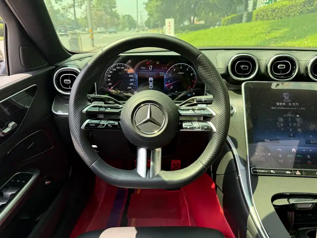 Mercedes-Benz C-Class — миниатюра 14