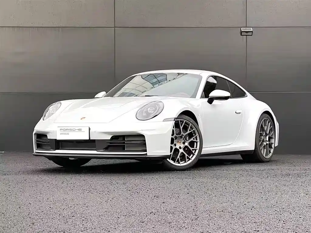 Porsche 911 2025