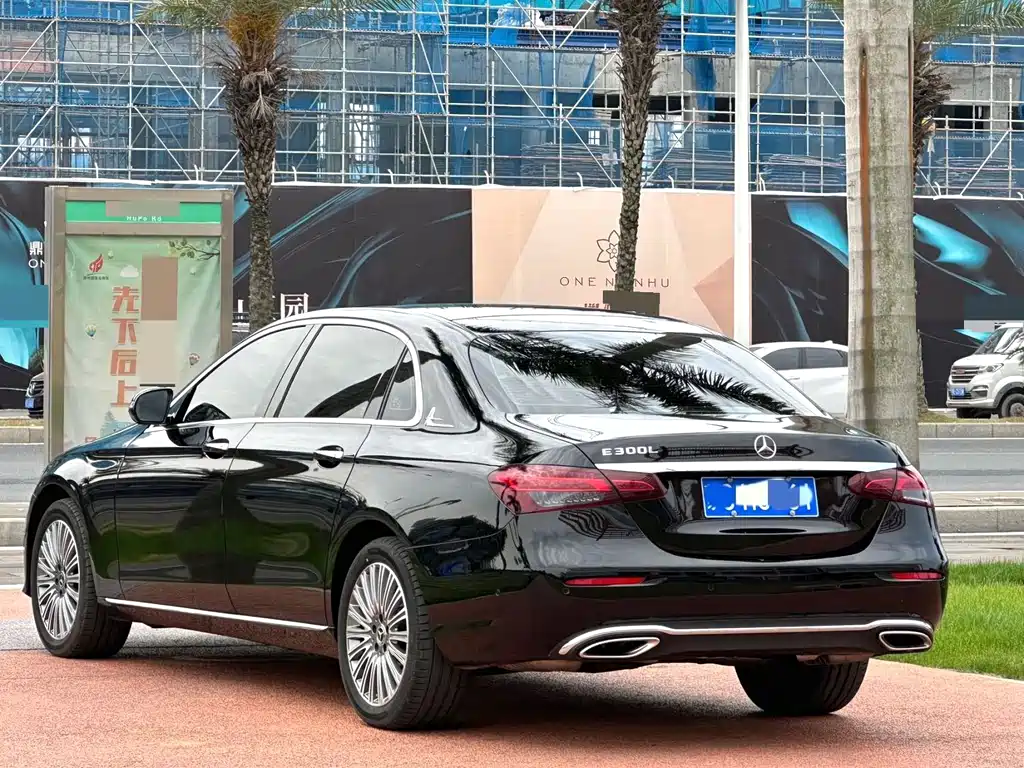 Mercedes-Benz E-Class E 2023 E 300 L Luxury