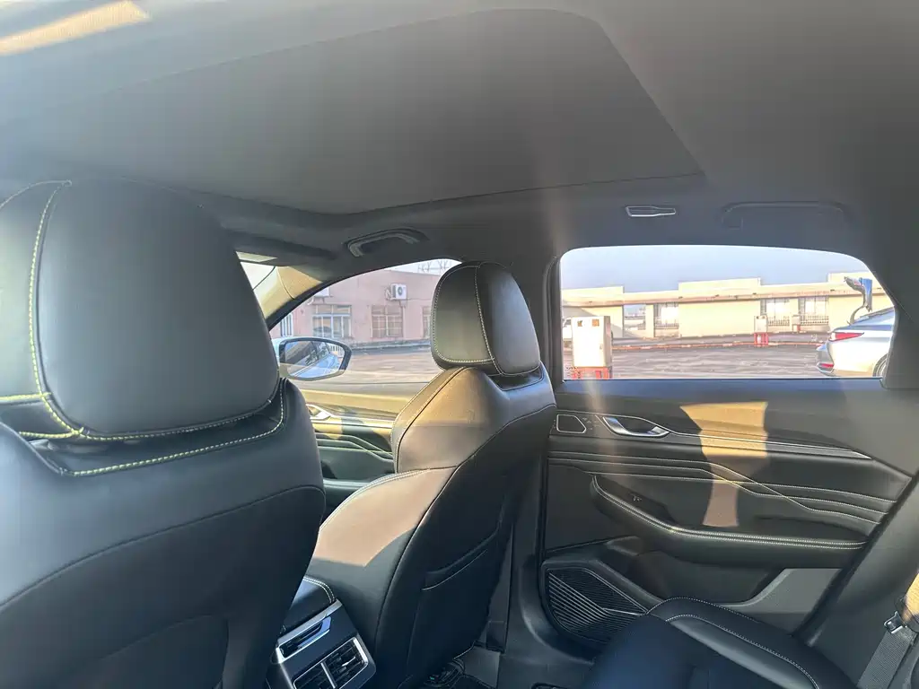 Geely Xingrui — миниатюра 10