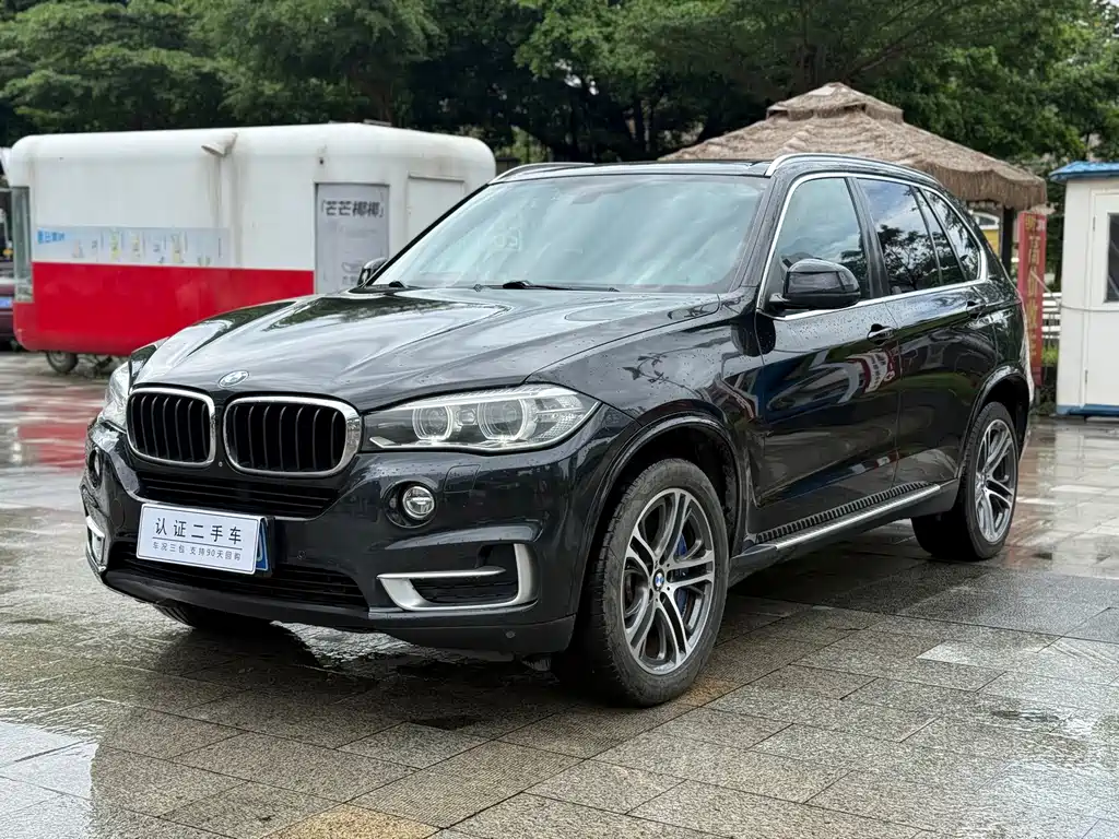 BMW X5 (Import)