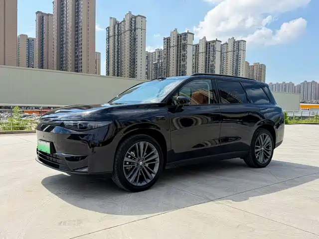 2025 Leapmotor C16