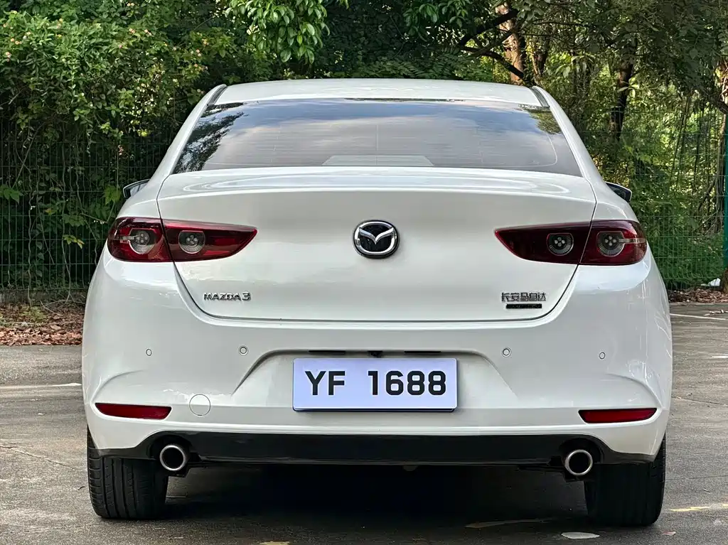 Mazda 3 Axela — миниатюра 6