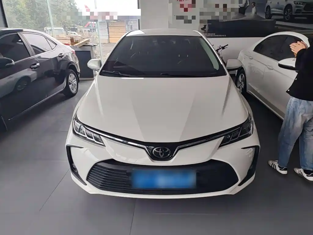 Toyota Corolla — миниатюра 3