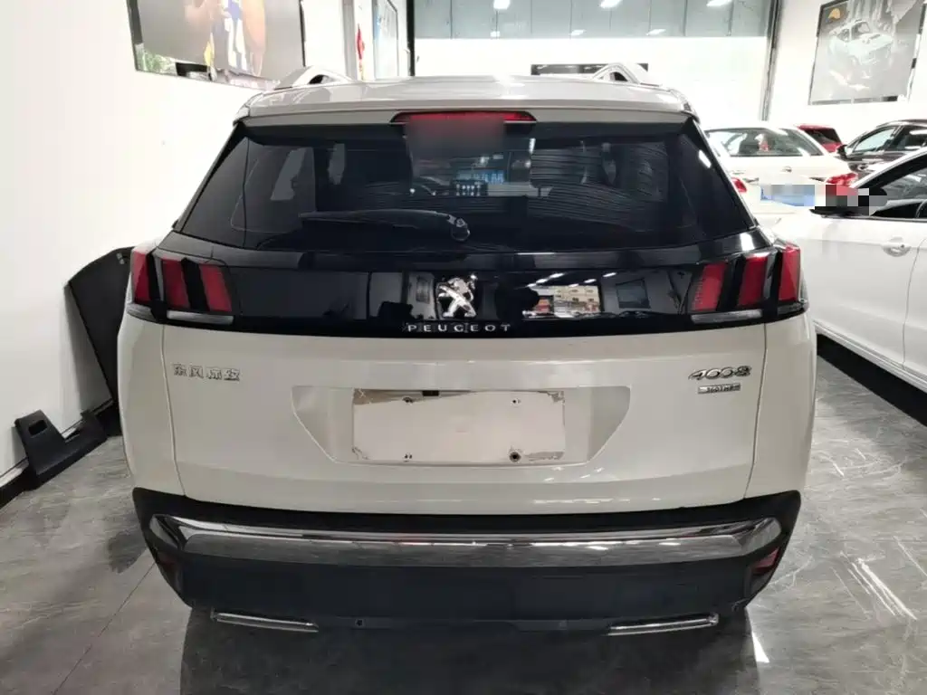 Peugeot 4008 — миниатюра 6