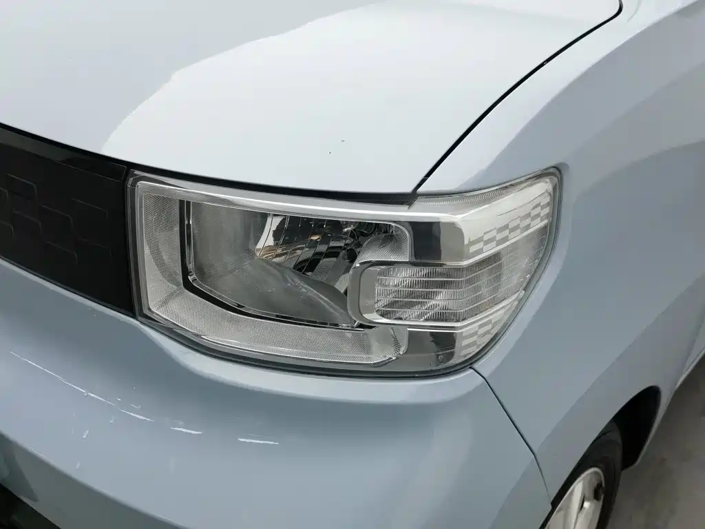 Wuling MINIEV — миниатюра 7