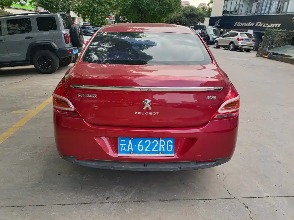 Peugeot 308 — миниатюра 15