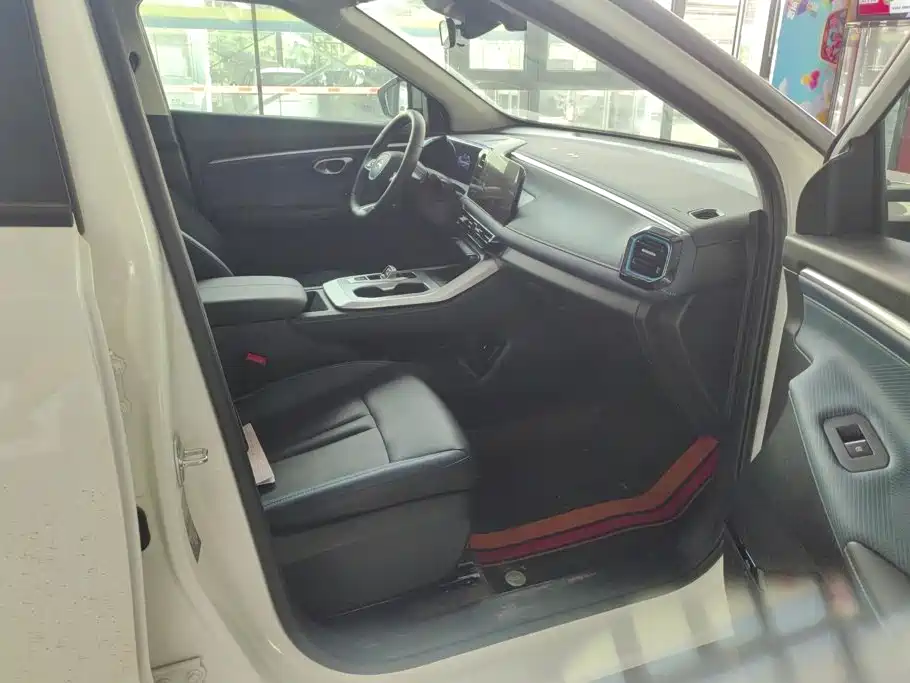 GAC Motor Trumpchi GS3 — миниатюра 8