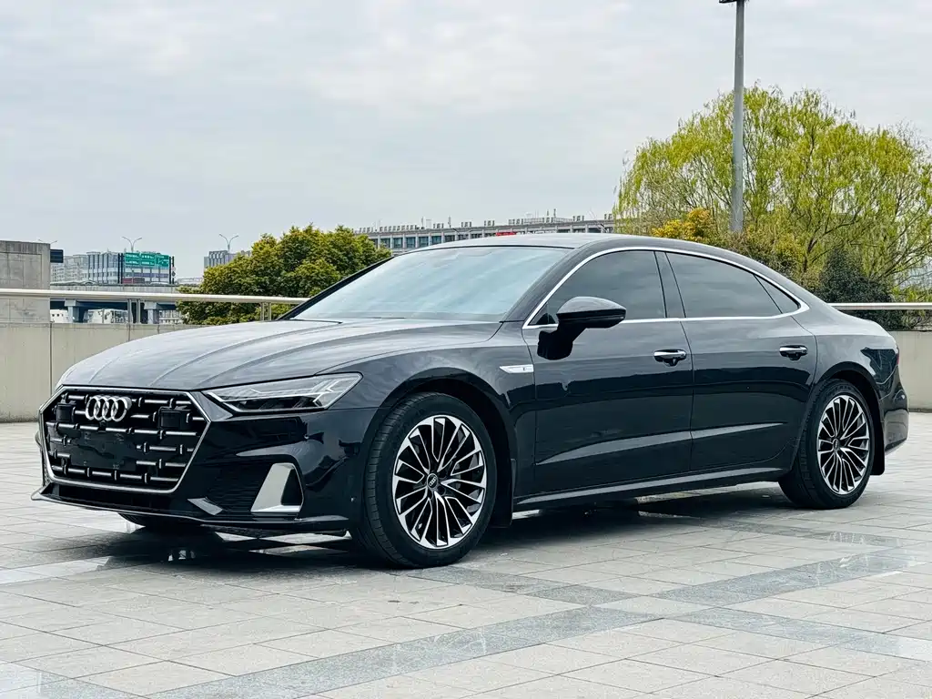 Audi A7L 2024