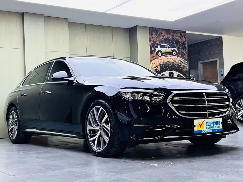 Mercedes-Benz E-Class — миниатюра 3