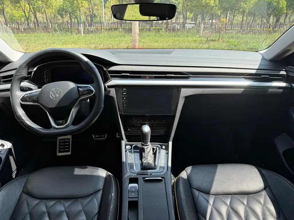 Volkswagen FAW - Passat CC CC 2024 380TSI