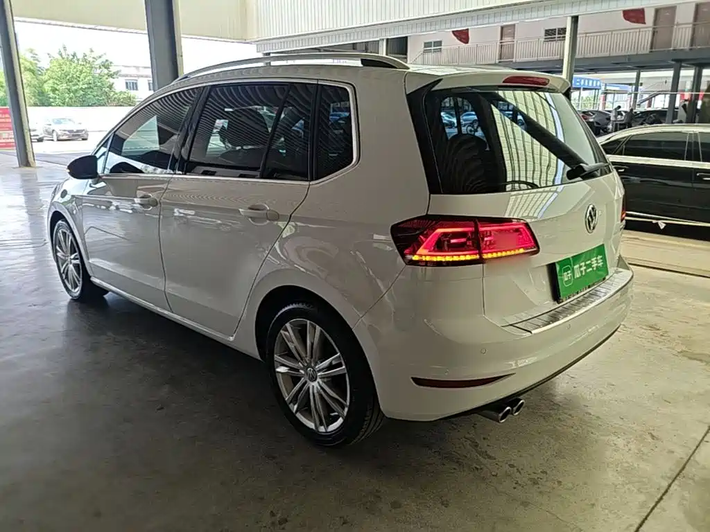 Volkswagen Golf Sportsvan — миниатюра 5