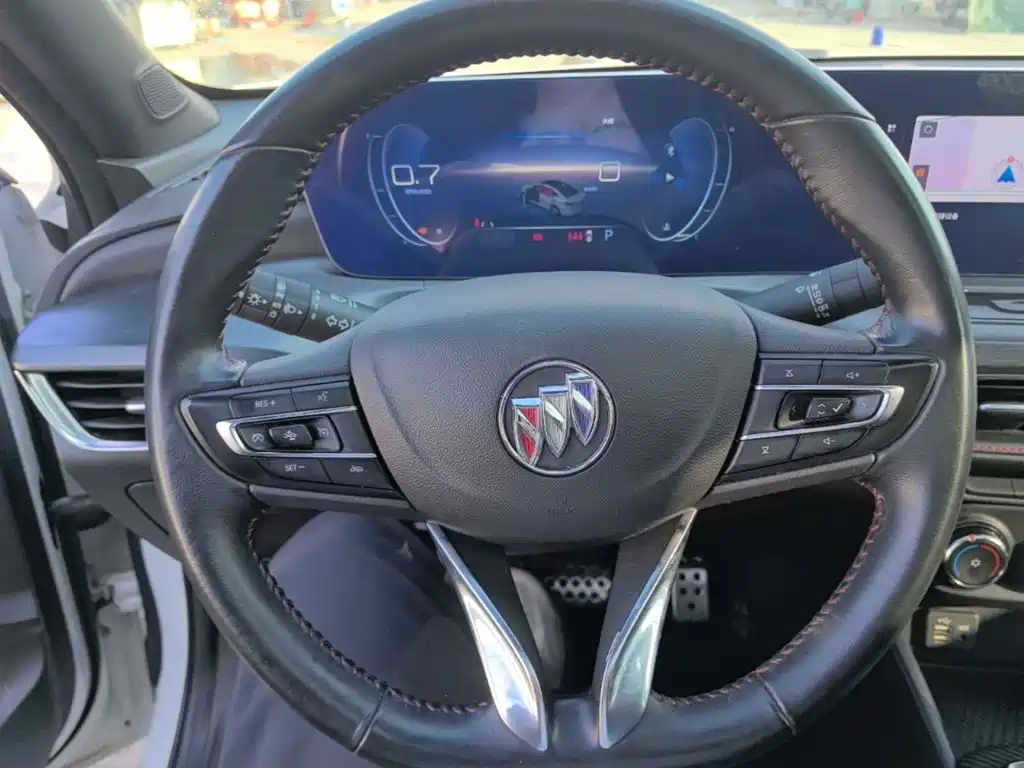 Buick Verano — миниатюра 7