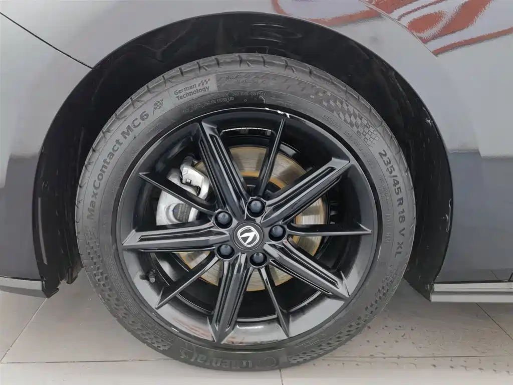 CHANGAN UNI V SMART IDD