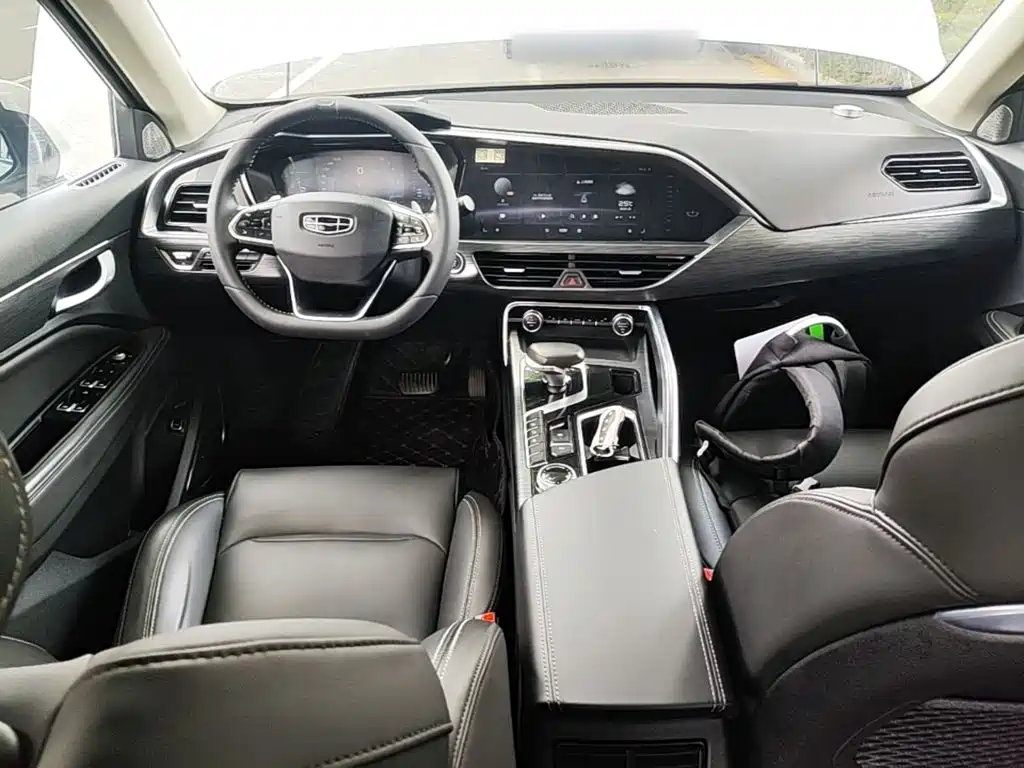 Geely Tugella 2020 350T
