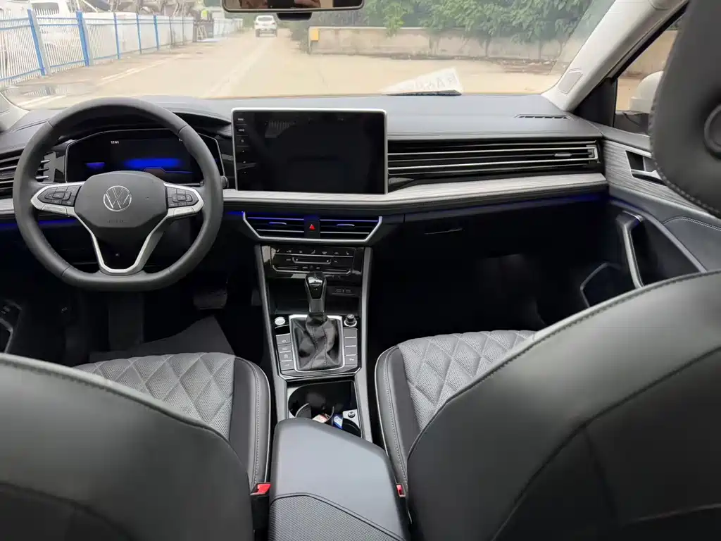 Volkswagen Sagitar — миниатюра 6