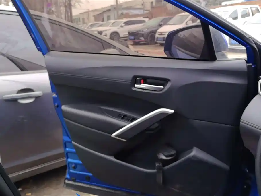 TOYOTA COROLLA SHARP AMPLIFIER