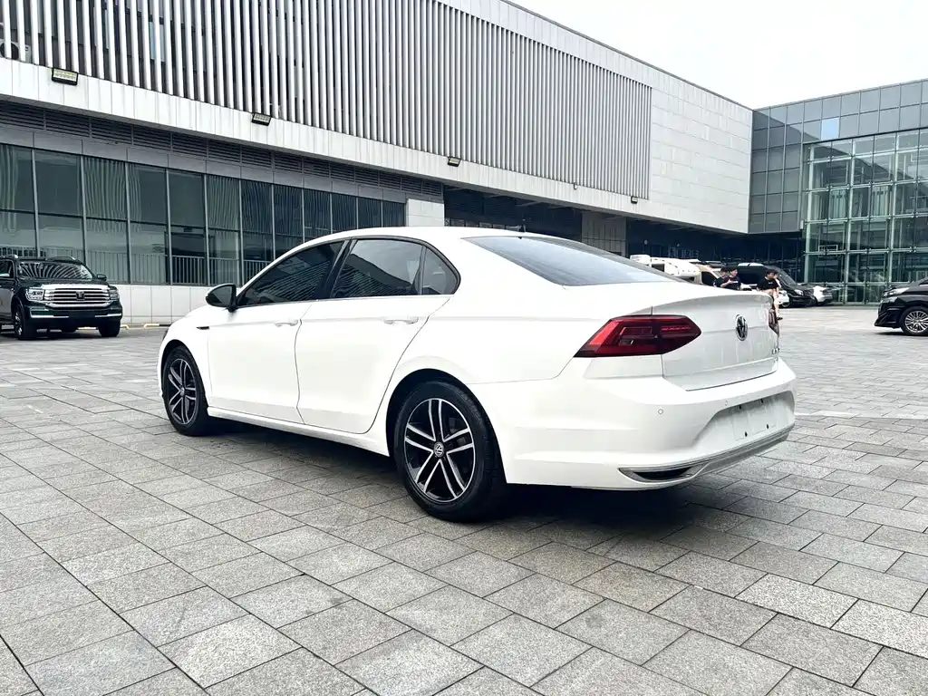 Volkswagen Lamando — миниатюра 10