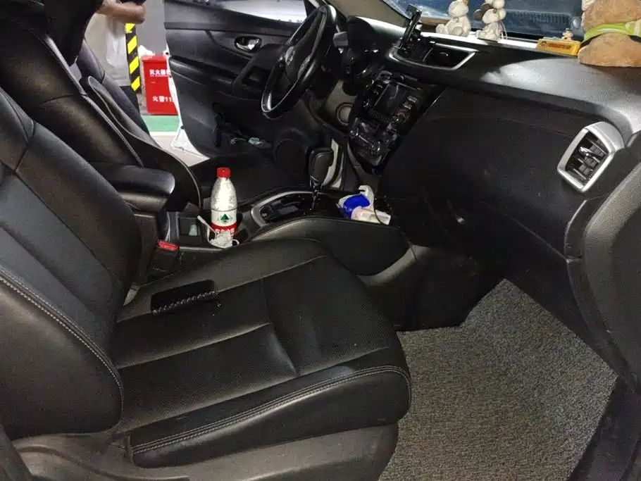Nissan X-Trail — миниатюра 8