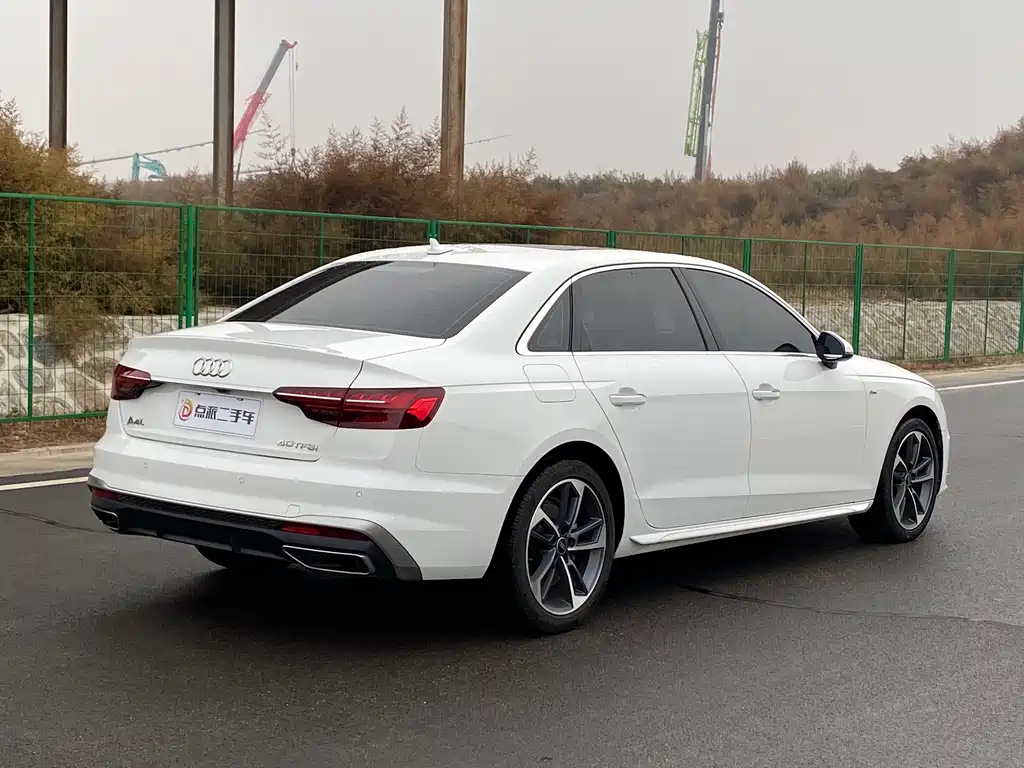 Audi A4L — миниатюра 4
