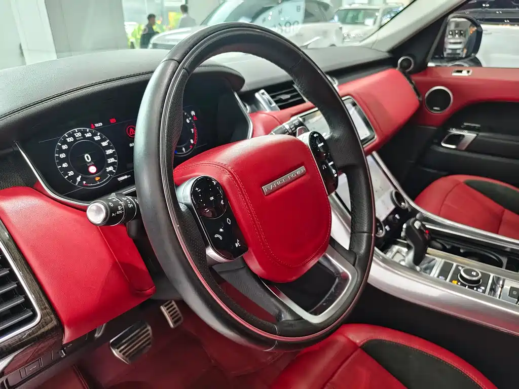 Land Rover Range Rover Sport 2020 3.0 L6 HSE DYNAMIC