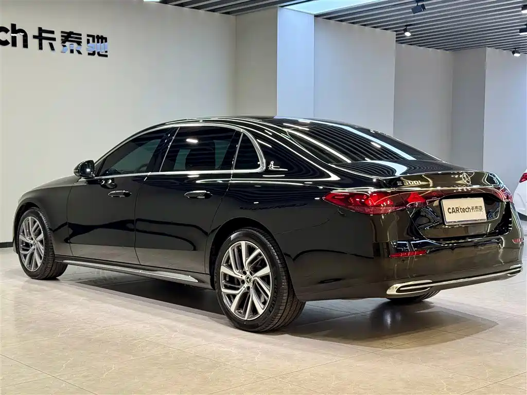 Mercedes-Benz E-Class E 2025 E 300 L Fashion