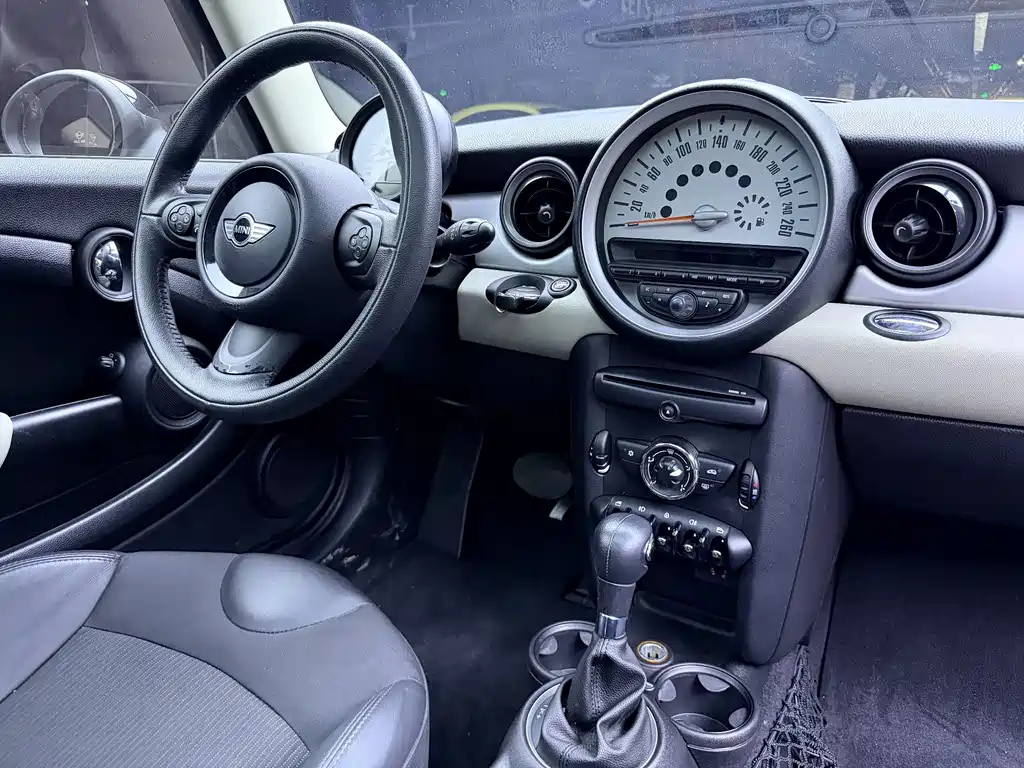 MINI Mini — миниатюра 10
