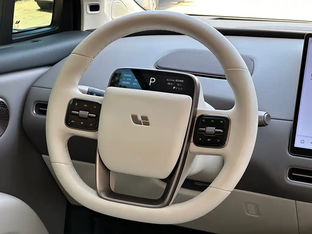 Li Auto Li i8 — миниатюра 13