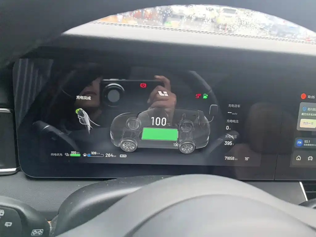 Li Auto Li ONE — миниатюра 12