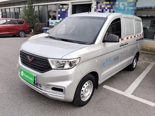 WULING WULING HONGGUANG V